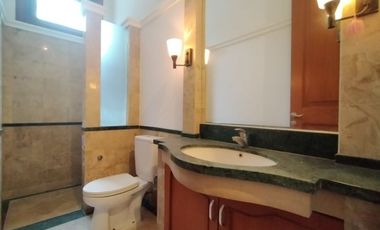 Town House di Jagakarsa dgn Kolam Renang & Unit Bagus Kondisi Semi Furnished HSE-A0526