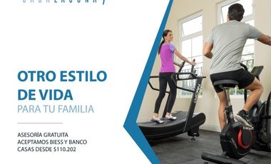 Casa de venta de lujo a estrenar en urb. Privada Casalaguna- Brisana
