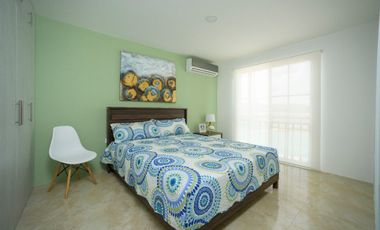 Casa de venta de lujo a estrenar en urb. Privada Casalaguna- Brisana