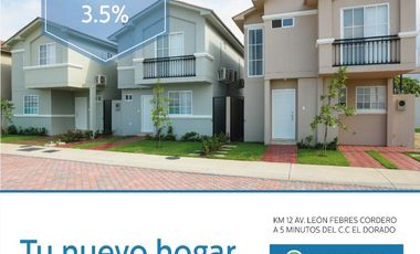 Casa de venta de lujo a estrenar en urb. Privada Casalaguna- Brisana