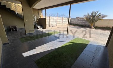 Se arrienda hermosa casa con vista al mar en el sector sur de Antofagasta