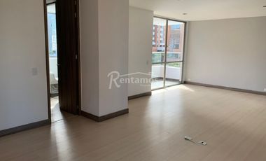 apartamento en arriendo en el esmeraldal. Cod A776528