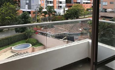 apartamento en arriendo en el esmeraldal. Cod A776528