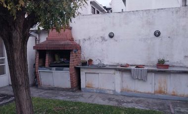 Chalet en venta en Wilde Centro