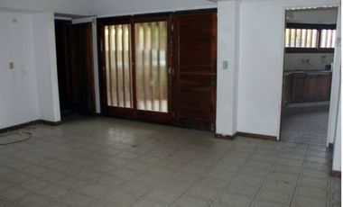 VENDO CASA EN BARRIO LOS PINARES (MAR DEL PLATA)