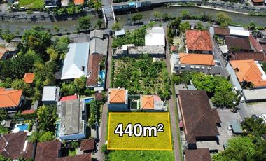TANAH 4,4ARE DI KAWASAN WISATA LEGIAN KUTA