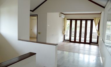 Rumah Unfurnished 3 lantai di Pangeran Antasari, Cipete Selatan, Cilandak