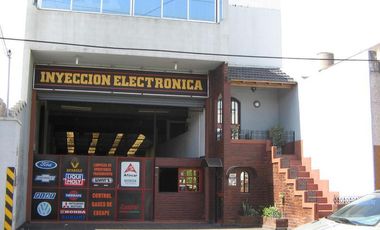 Losa y vivienda a 5 cuadras de la estación de S.A. de Padua