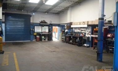 Losa y vivienda a 5 cuadras de la estación de S.A. de Padua