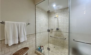 Venta de apartamento en Buenaventura, Ph Paseo de las Casas