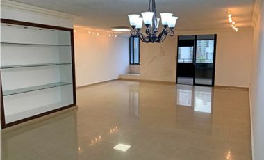 Alquiler Apartamento en Punta Paitilla 3 Recamaras Linea Blanca $1250