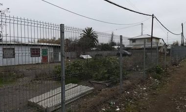 Casa con Amplio Patio para Construir o Subdividir