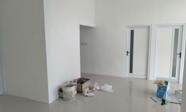 DIJUAL RUMAH LERAN MANYAR GRESIK