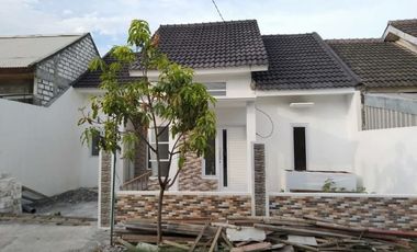 DIJUAL RUMAH LERAN MANYAR GRESIK