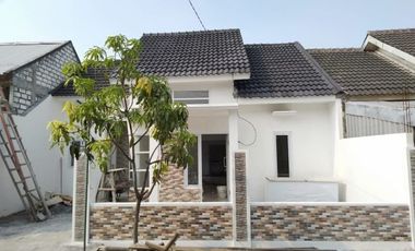 DIJUAL RUMAH LERAN MANYAR GRESIK