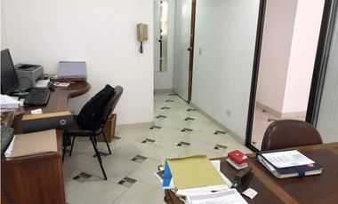 Oficina En Venta Santa Paula, Bogotá