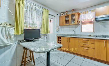 Venta de casa en condominio, Peñalolén
