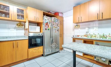 Venta de casa en condominio, Peñalolén