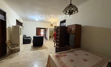 Rumah Super Bagus Lokasi Pramuka Jakarta Pusat