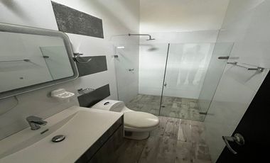 casa en arriendo/venta en la floresta. Cod V978
