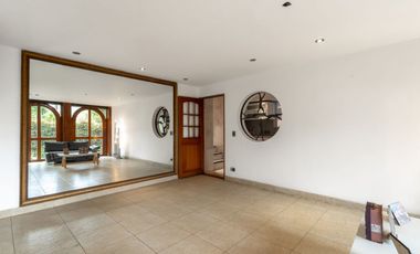 casa en arriendo/venta en provenza. Cod A14810