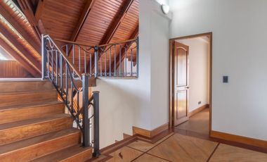 casa en arriendo/venta en provenza. Cod A14810