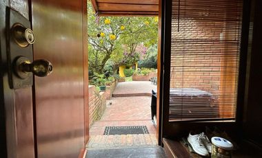 casa en arriendo/venta en provenza. Cod A11669