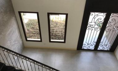 VENDO HERMOSA CASA EN MOCOLI