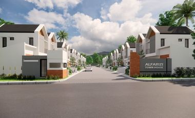 RUMAH DEKAT EXIT TOL KEBAKKRAMAT KARANGANYAR HARGA PROMO HANYA 450 JUTA 2 LANTAI
