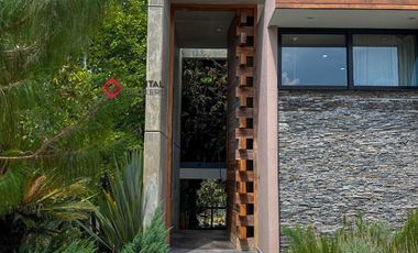 CASA DE LUJO EN EL CIELO COUNTRY CLUB Sur