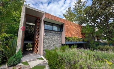 CASA DE LUJO EN EL CIELO COUNTRY CLUB Sur