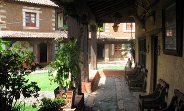 Venta de Hotel Tipo Hacienda a 10 minutos de Patzcuaro