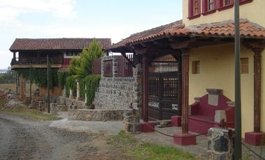 Venta de Hotel Tipo Hacienda a 10 minutos de Patzcuaro