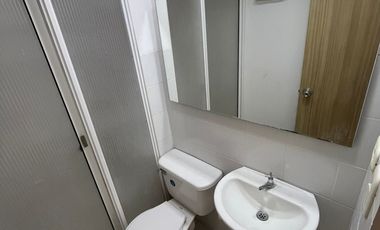 apartamento en arriendo/venta en cenabastos. Cod V1224