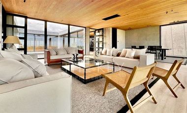 Casa en Venta en Condominio Hacienda de Chicureo