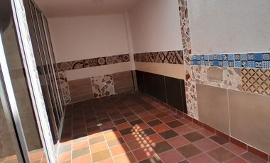 casa en arriendo en miradores del conde. Cod A35081