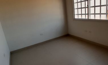 casa en arriendo en miradores del conde. Cod A35081