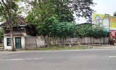 Tanah Pekarangan di Jl Dr. Wahidin Sudiro husodo Solo