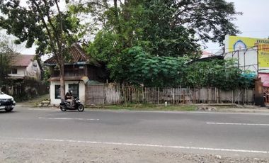 Tanah Pekarangan di Jl Dr. Wahidin Sudiro husodo Solo