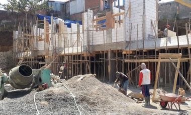 Rumah Mewah Setra Duta Bandung Kualitas Bangunan Premium 15 menit ke Dago, Unpar, ITB, Unpad