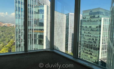 Oficina en Arriendo en Edificio Parque Araucano