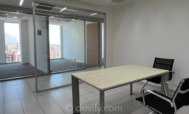 Oficina en Arriendo en Edificio Parque Araucano