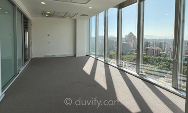 Oficina en Arriendo en Edificio Parque Araucano