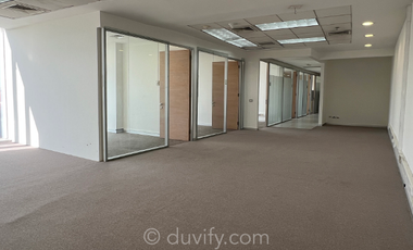Oficina en Arriendo en Edificio Parque Araucano