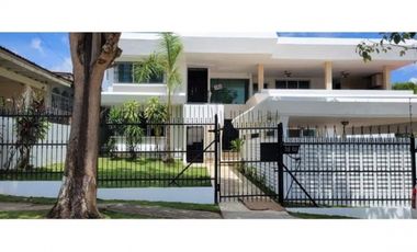 CASA EN LOS ANGELES AMPLIAl