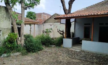 Rumah mainroad Garut kota 3 bangunan 633m cocok.utk usaha
