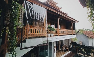 VILLA CANTIK DEKAT PANTAI SANUR, FULLY FURNISHED MASIH TERAWAT