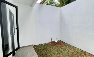 Rumah Luas 2 Lt SHM 15 Menit ke Gerbang Tol Jati Warna 1 J-38304