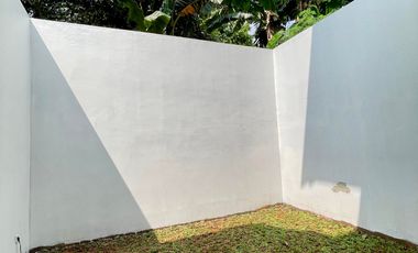 Rumah Luas 2 Lt SHM 15 Menit ke Gerbang Tol Jati Warna 1 J-38304