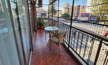 Departamento con cochera en VENTA